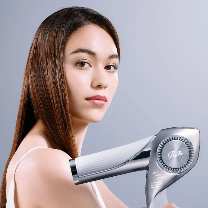 リファ東急ハンズ 話題のドライヤーは売ってる?